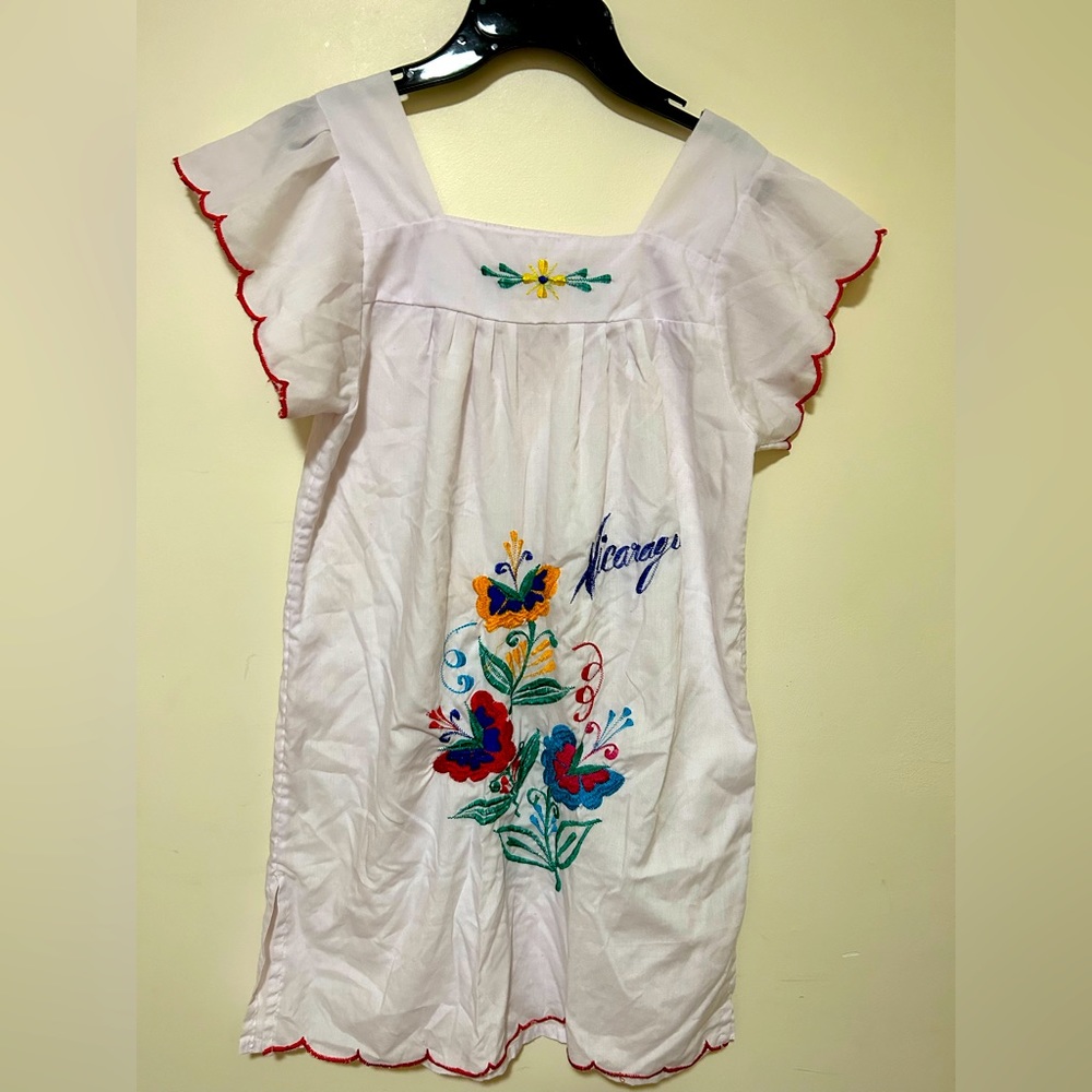 Beautiful Floral embroidery Girl Nicaraguan dress, white, Girl size:  8